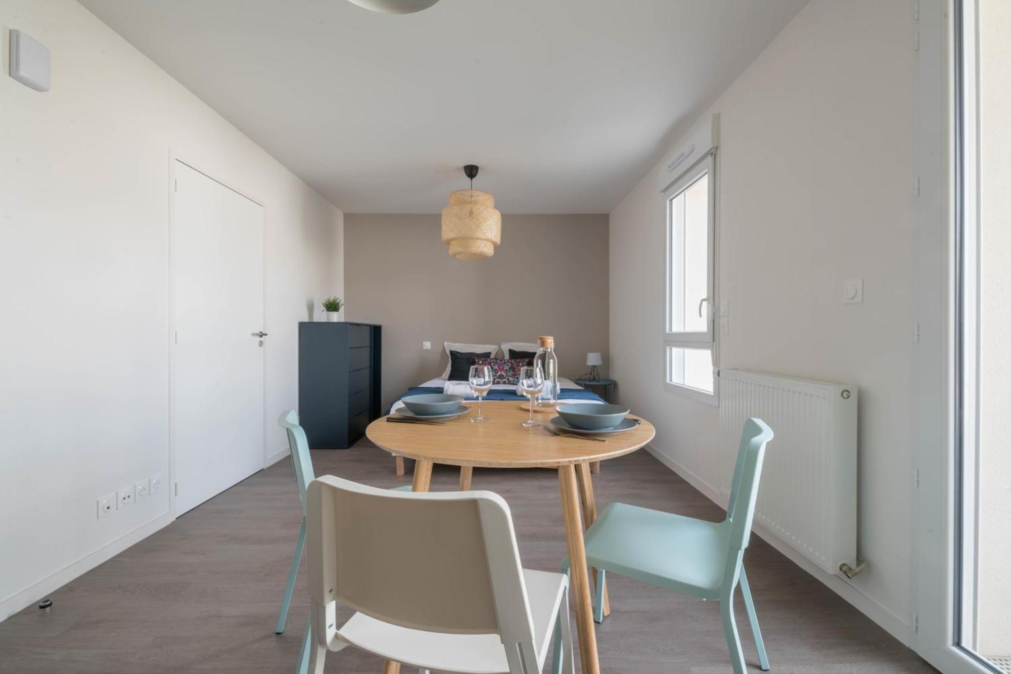 Noemie - Wifi Et Gare Apartment